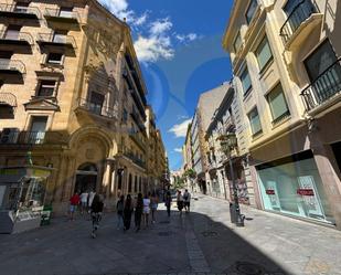 Vista exterior de Pis de lloguer en Salamanca Capital amb Balcó