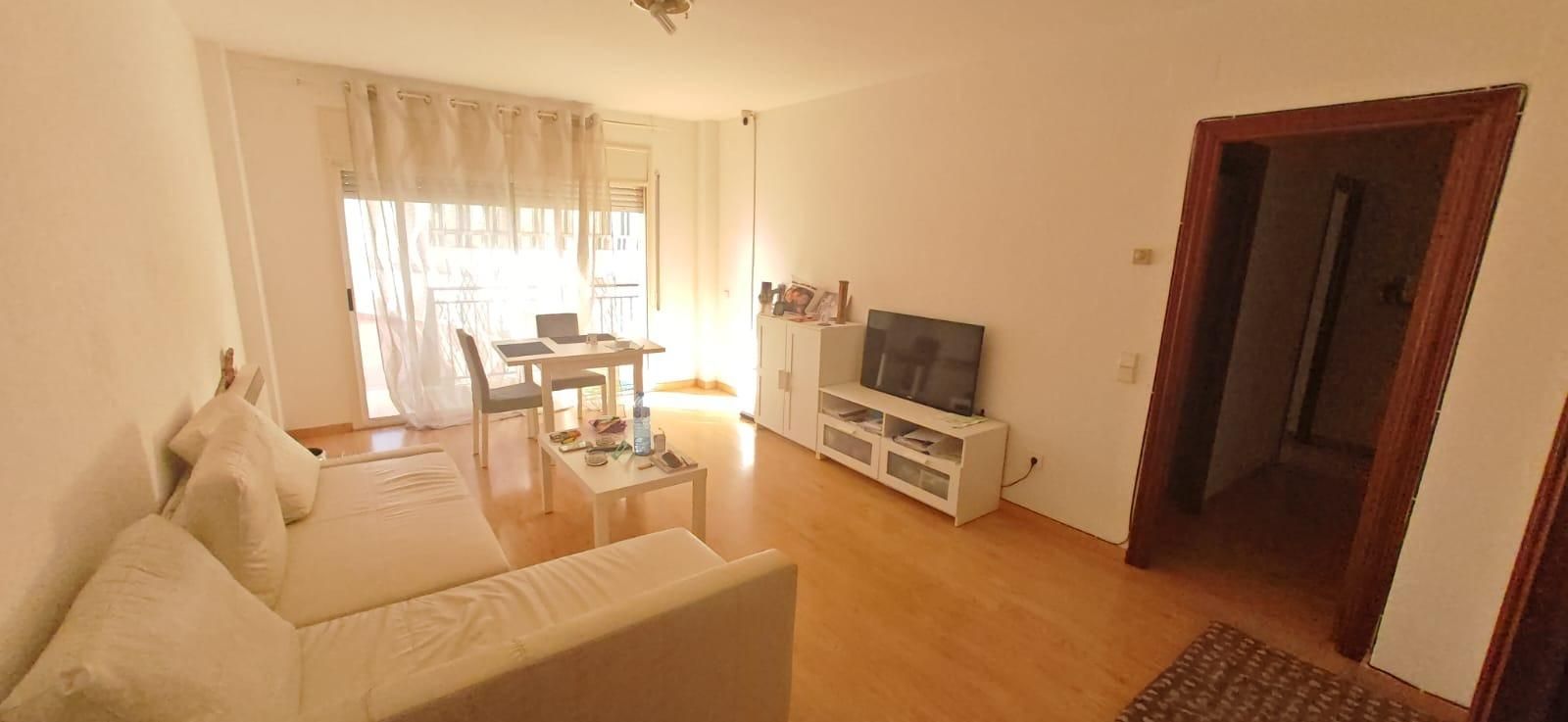 Sala d'estar de Pis en venda en El Vendrell amb Calefacció i Terrassa