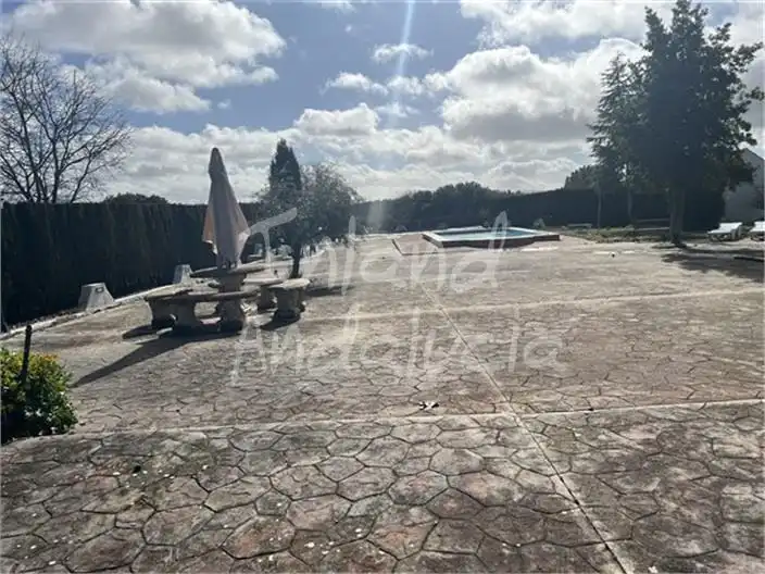 Xalet amb piscina en venda a Alcalá la Real, imagen 8