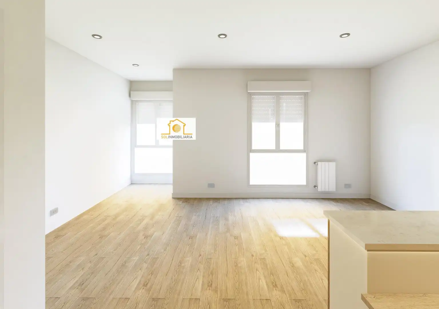Piso con terraza en venta en Centro Ciudad, imagen 2