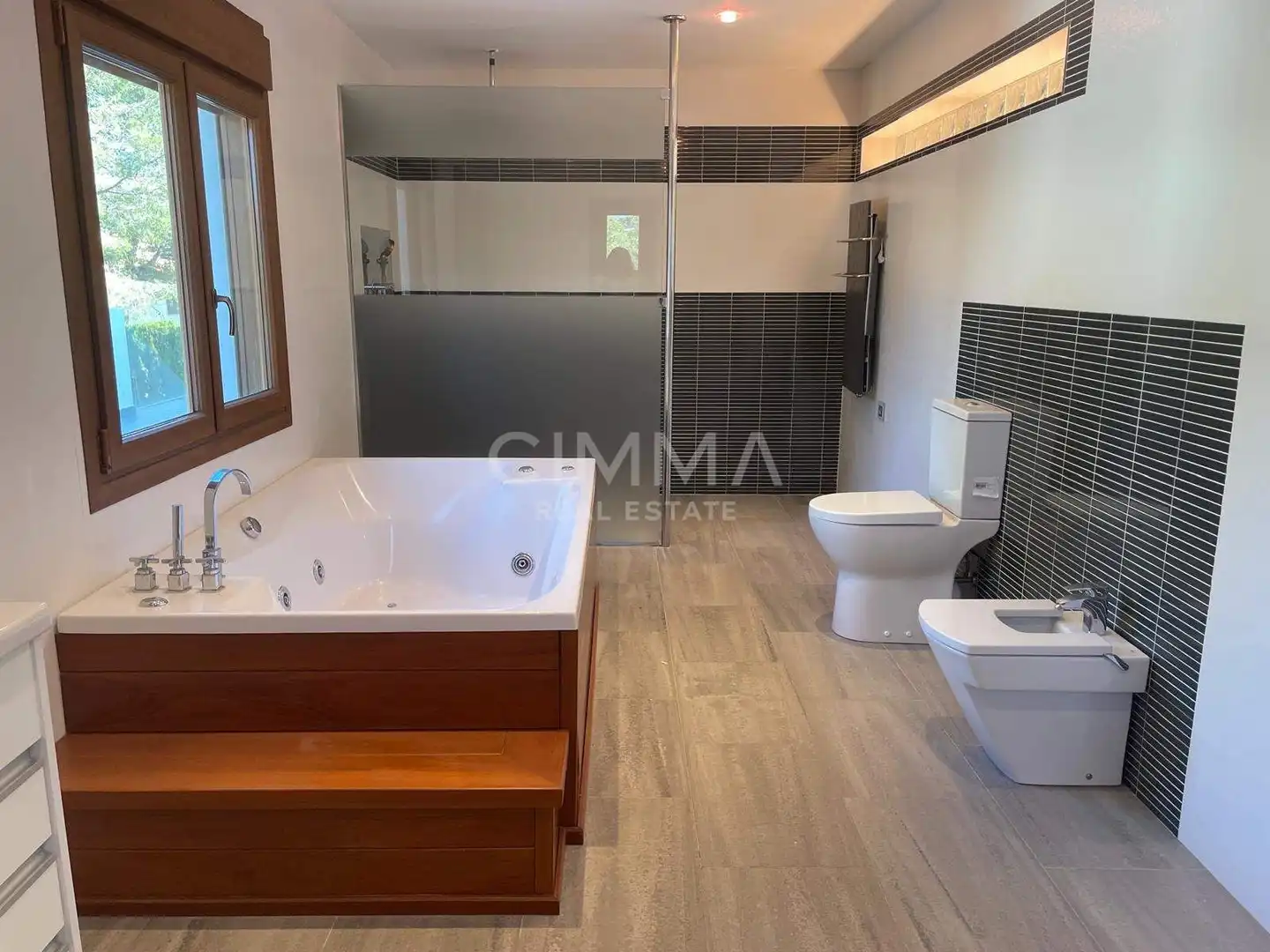 Baño de Casa o chalet en venta en La Nucia con Aire acondicionado, Calefacción y Jardín privado