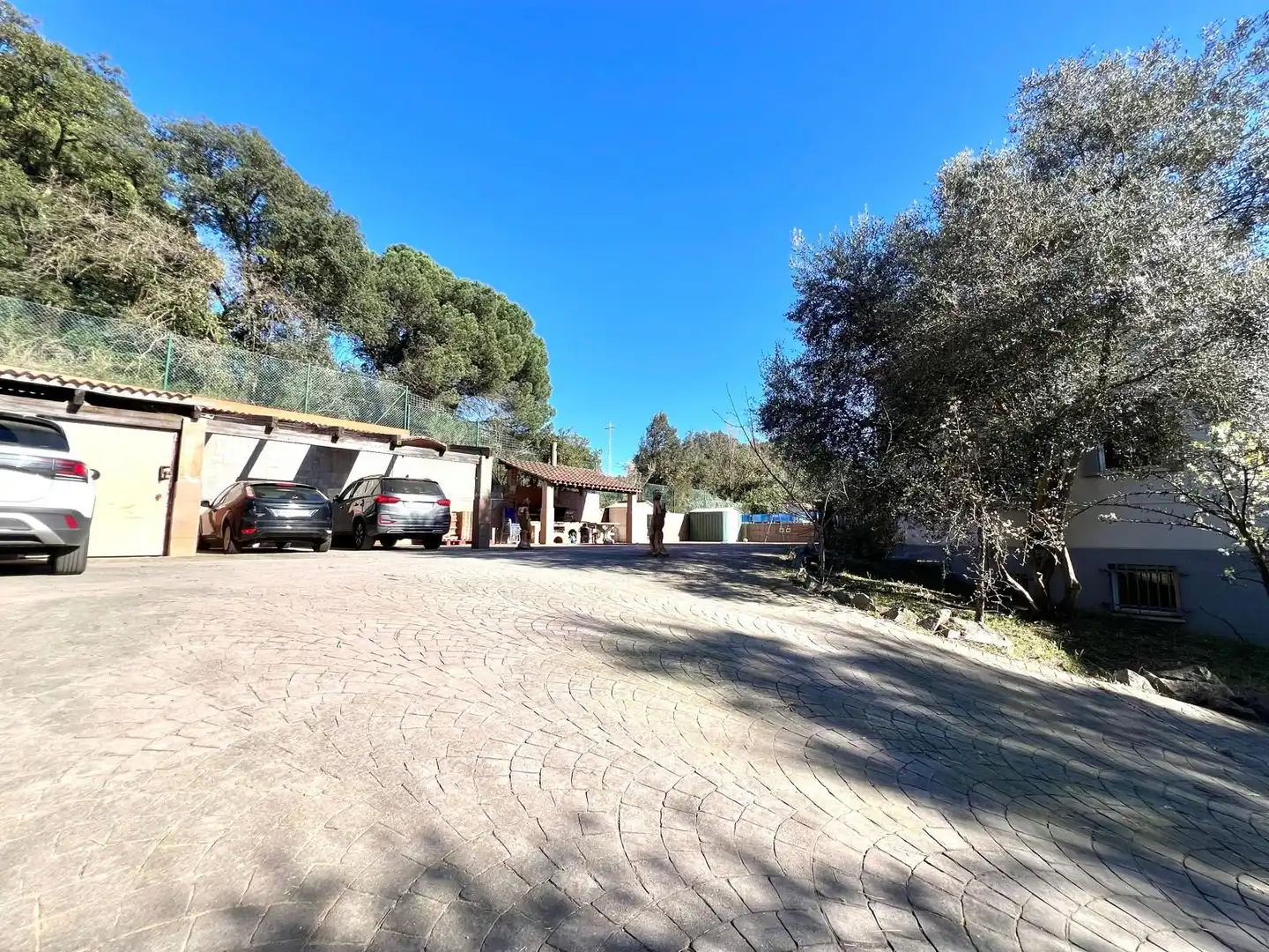 Aparcament de Casa o xalet en venda en Sant Celoni amb Aire condicionat, Calefacció i Jardí privat