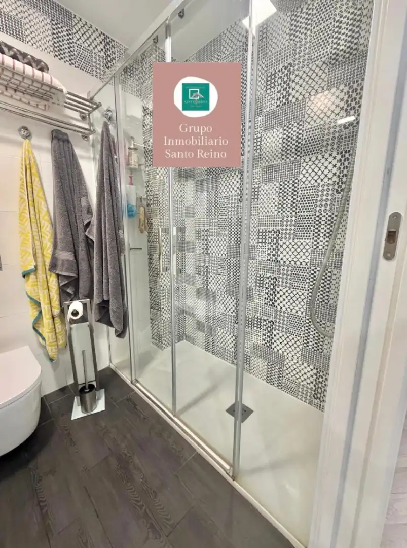 Baño de Piso en venta en Jaén con Aire acondicionado, Trastero y Amueblado