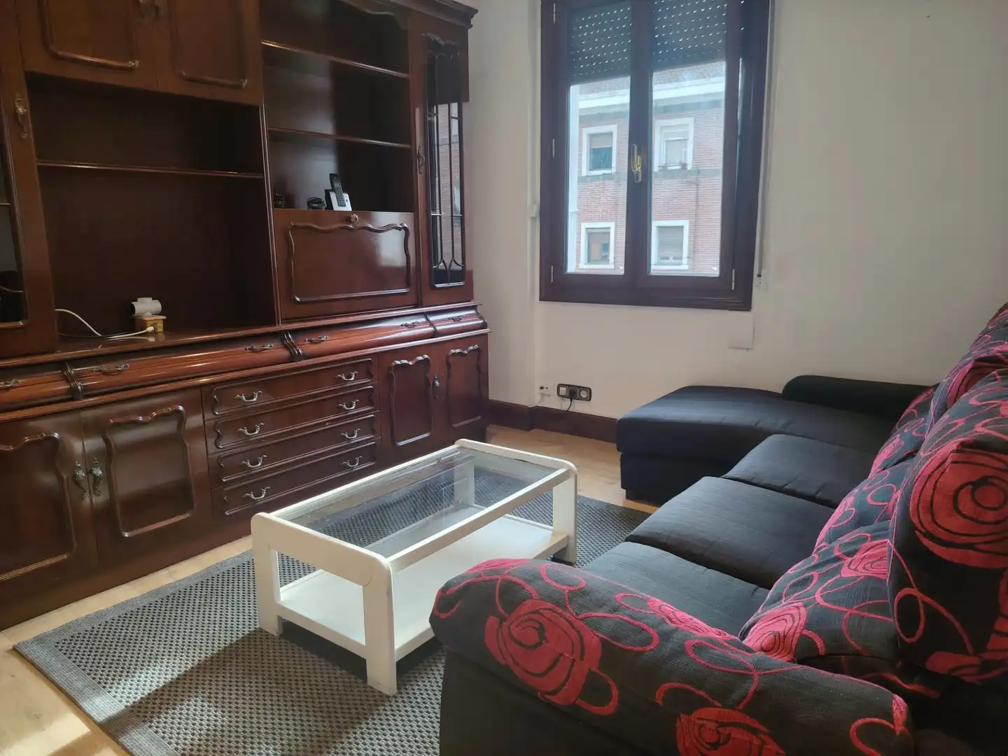 Living room of Flat for rent in Bilbao   with Heating, Furnished and Balcony
