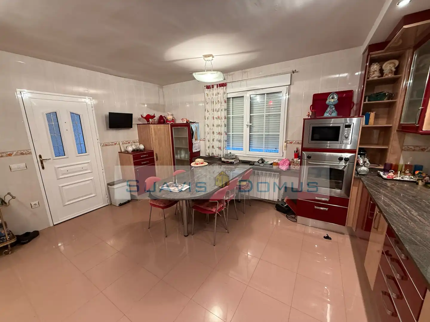 Cocina de Casa o chalet en venta en Roales con Calefacción, Jardín privado y Terraza