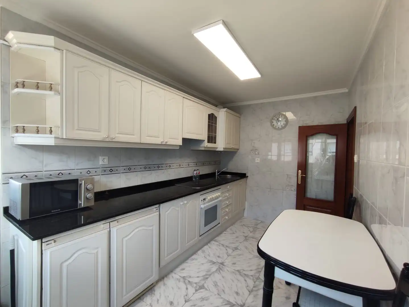 Flat with lift to rent in Gijón - Calle Avelino Gonzalez Mallada, imagen 8