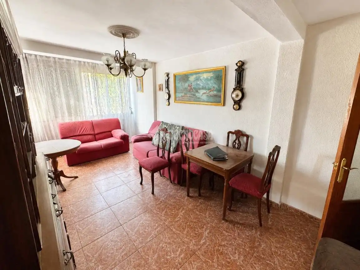 Living room of Flat for sale in Aranjuez  with Air Conditioner and Storage room