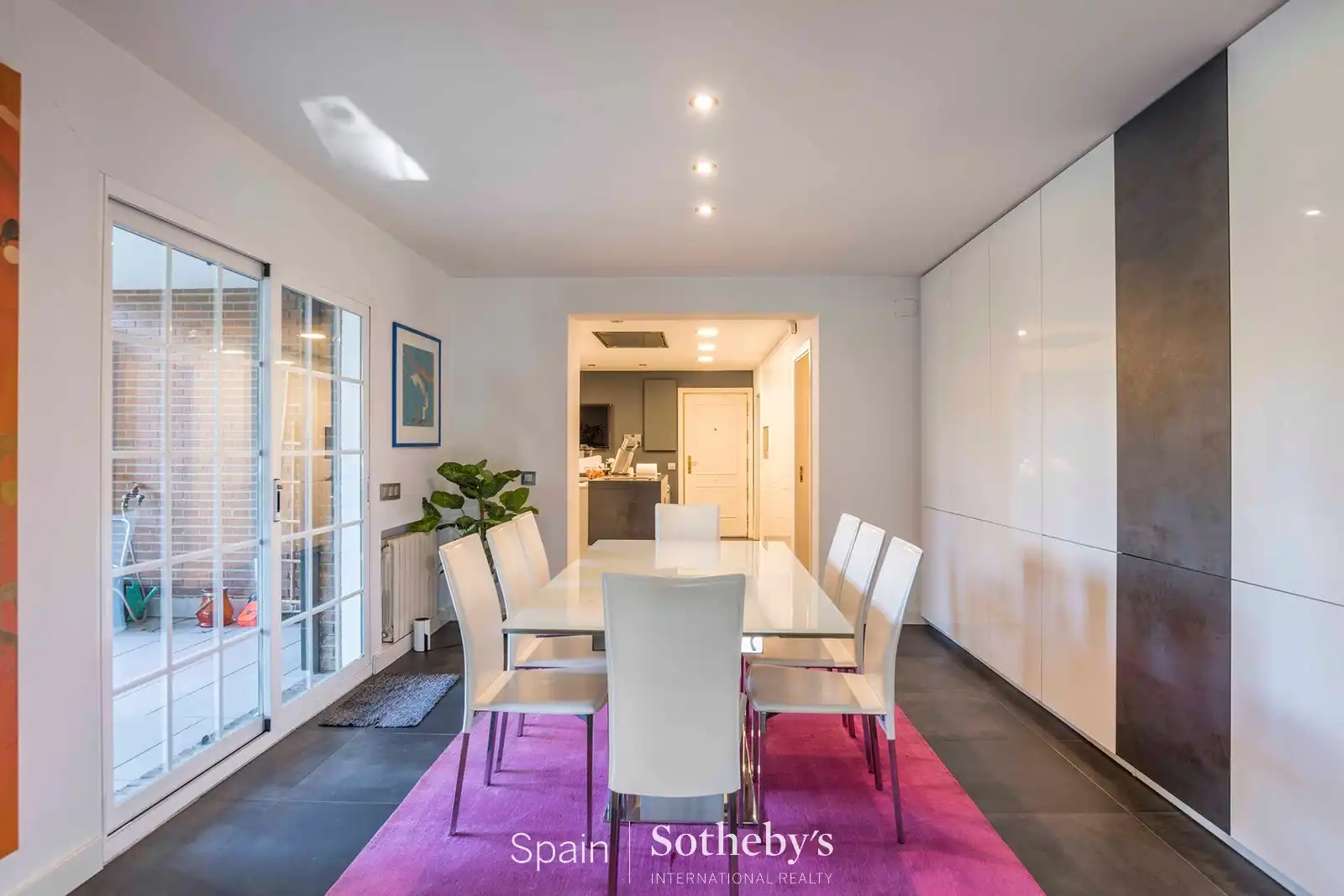 Dining room of Houses for sale in La Moraleja  with Air Conditioner, Heating and Private garden