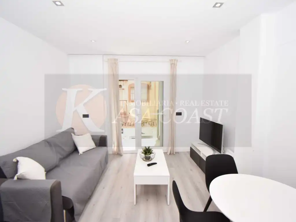 Sala de estar de Piso en venta en Fuengirola con Aire acondicionado, Terraza y Balcón