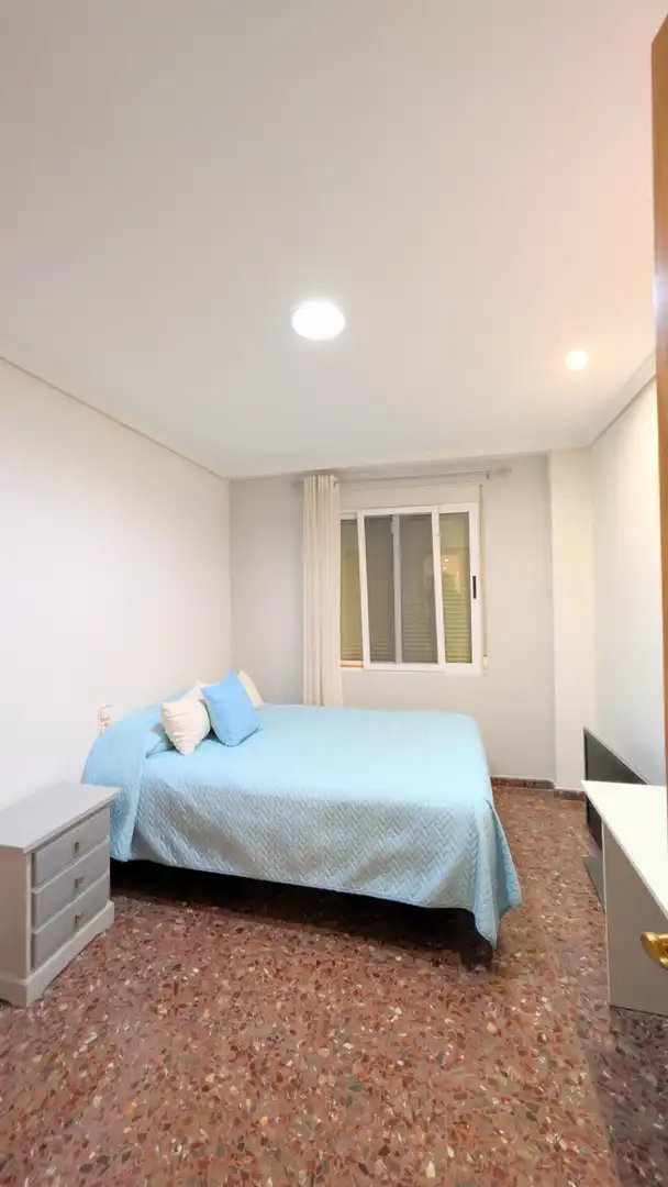 Bedroom of Flat for sale in Elche / Elx  with Air Conditioner and Balcony
