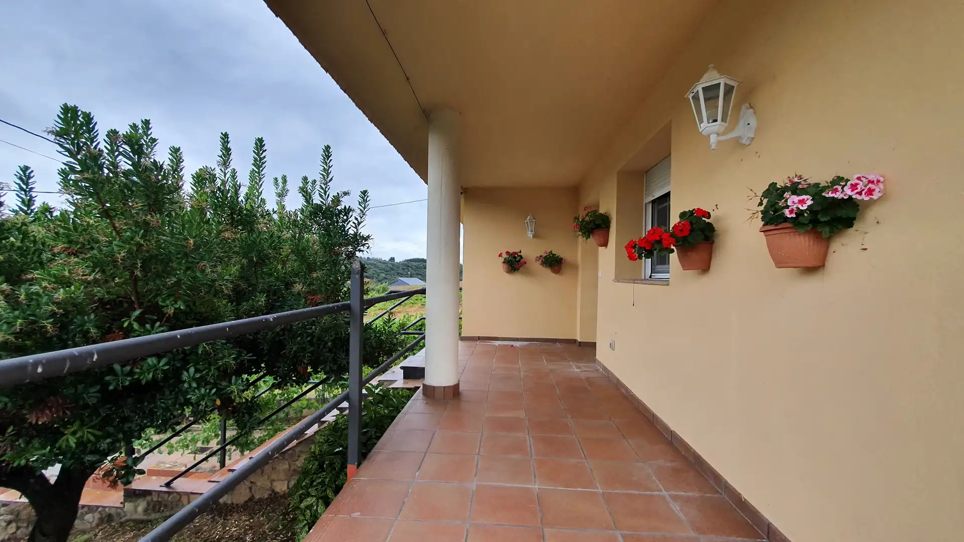 Terraza de Casa o chalet en venta en Vega de Espinareda con Calefacción, Jardín privado y Terraza