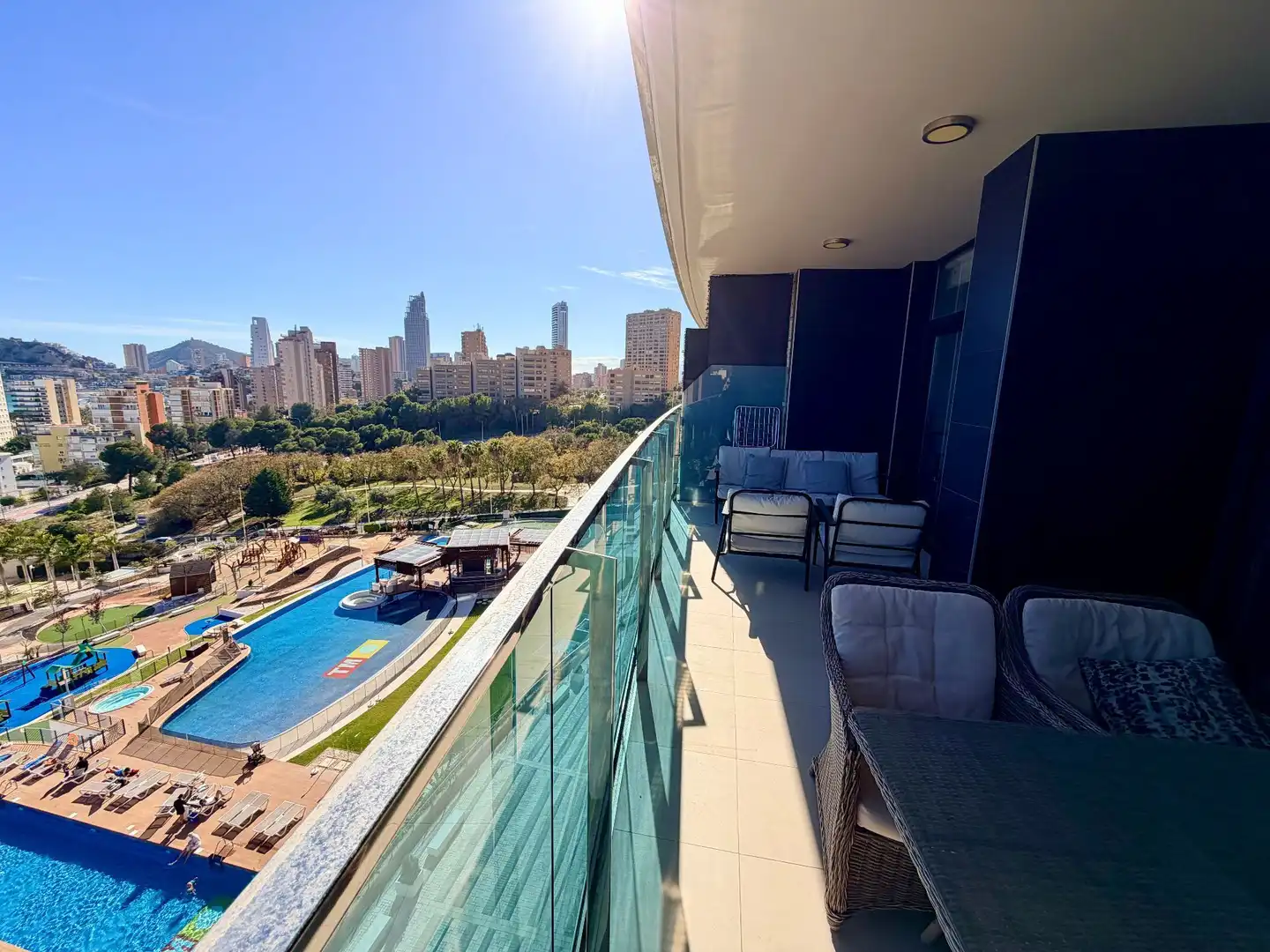 Apartment with pool for sale in Playa de Poniente, imagen 9