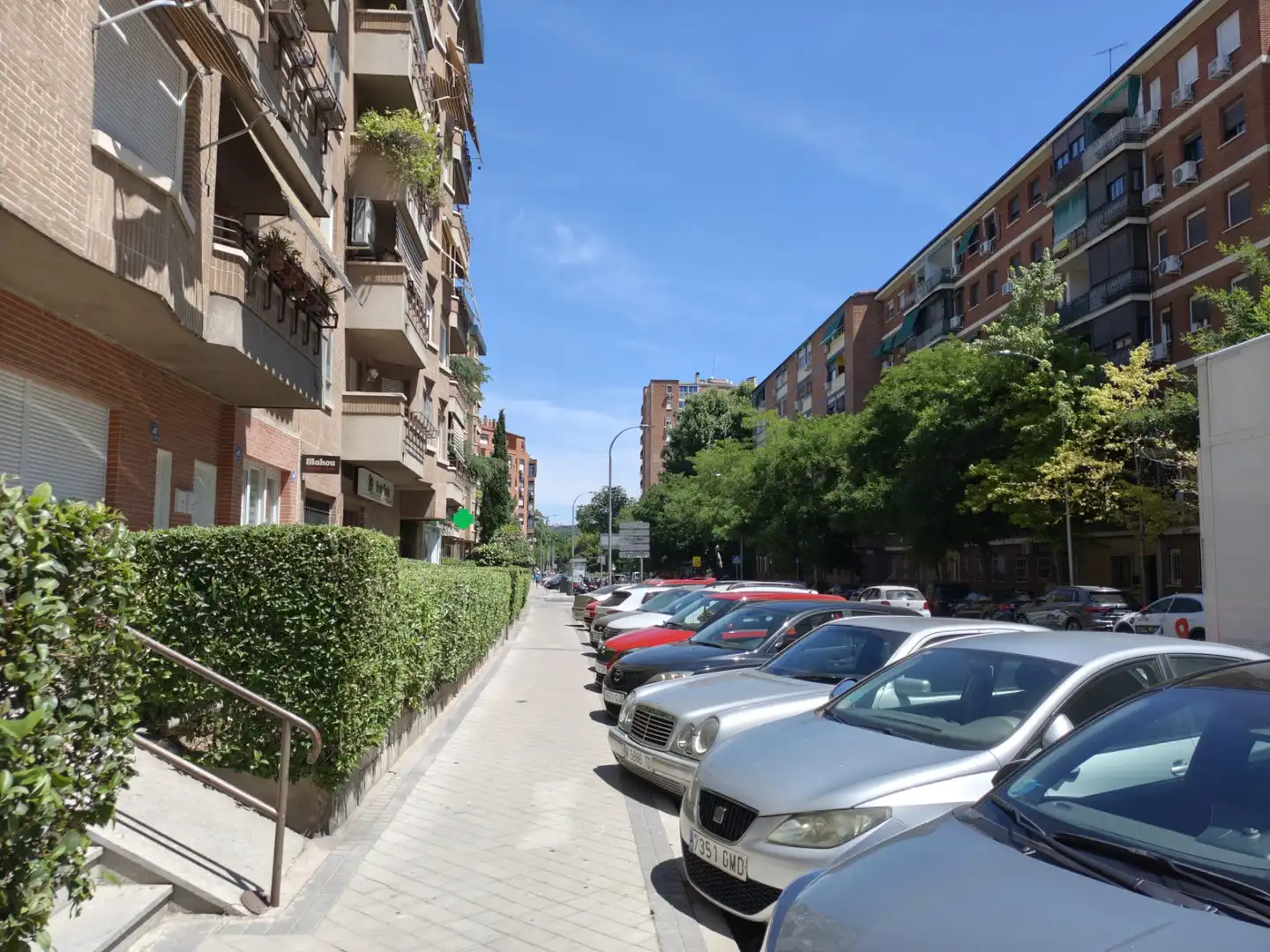 Vista exterior de Local de alquiler en Madrid con Aire acondicionado, Calefacción y Amueblado