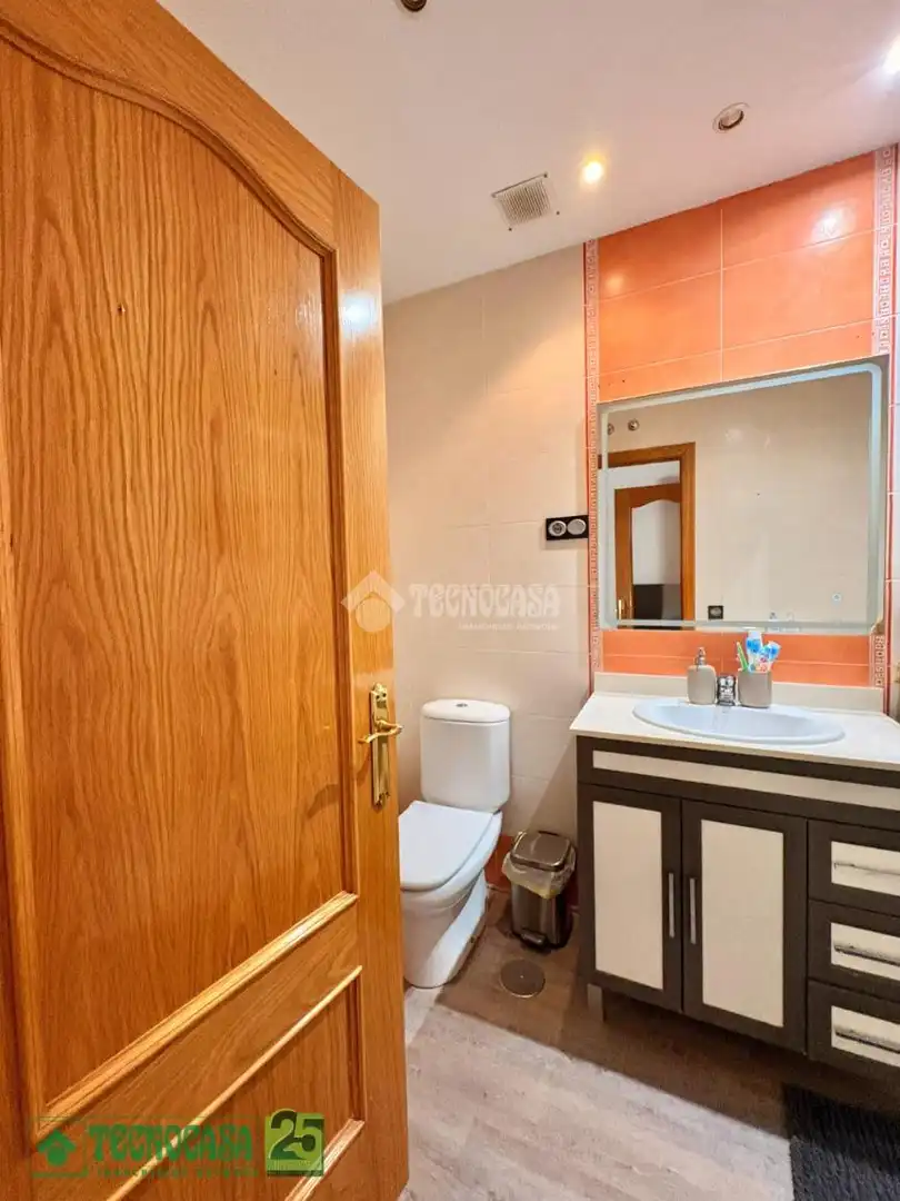 Baño de Piso en venta en Ocaña con Aire acondicionado, Calefacción y Piscina comunitaria