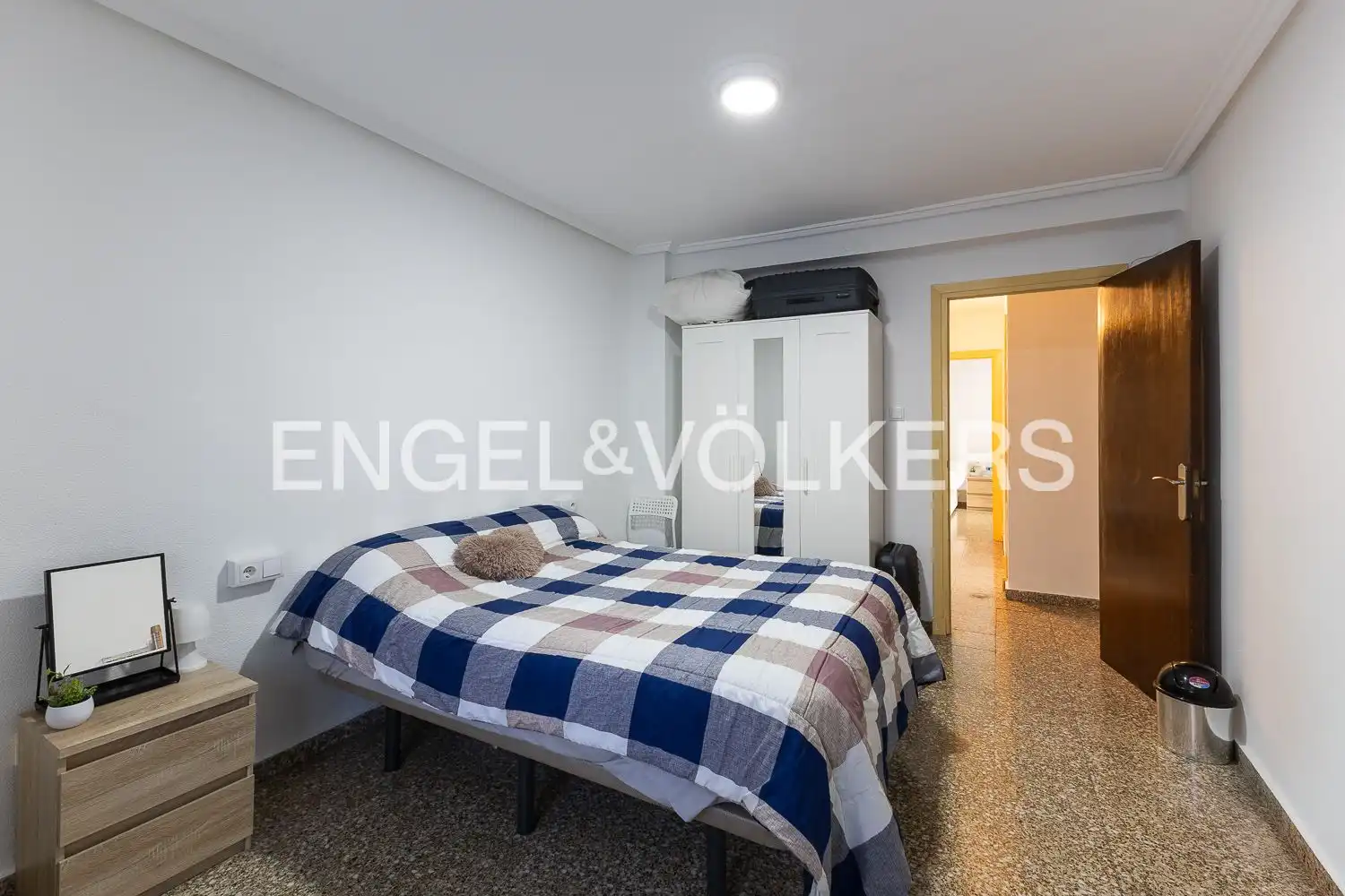 Schlafzimmer von Wohnung zum Verkauf in Valencia mit Heizung, Möbliert und Balkon