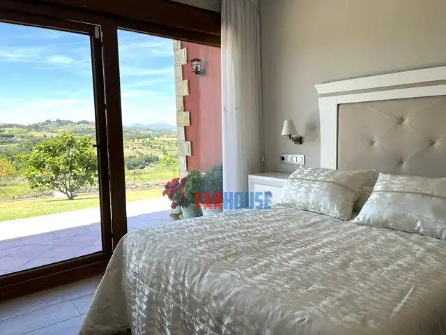 Habitación de Casa o chalet en venta en Gijón  con Calefacción, Terraza y Trastero