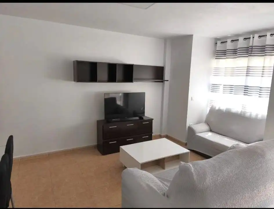 Apartament amb ascensor en venda a Casco Antiguo, imagen 2