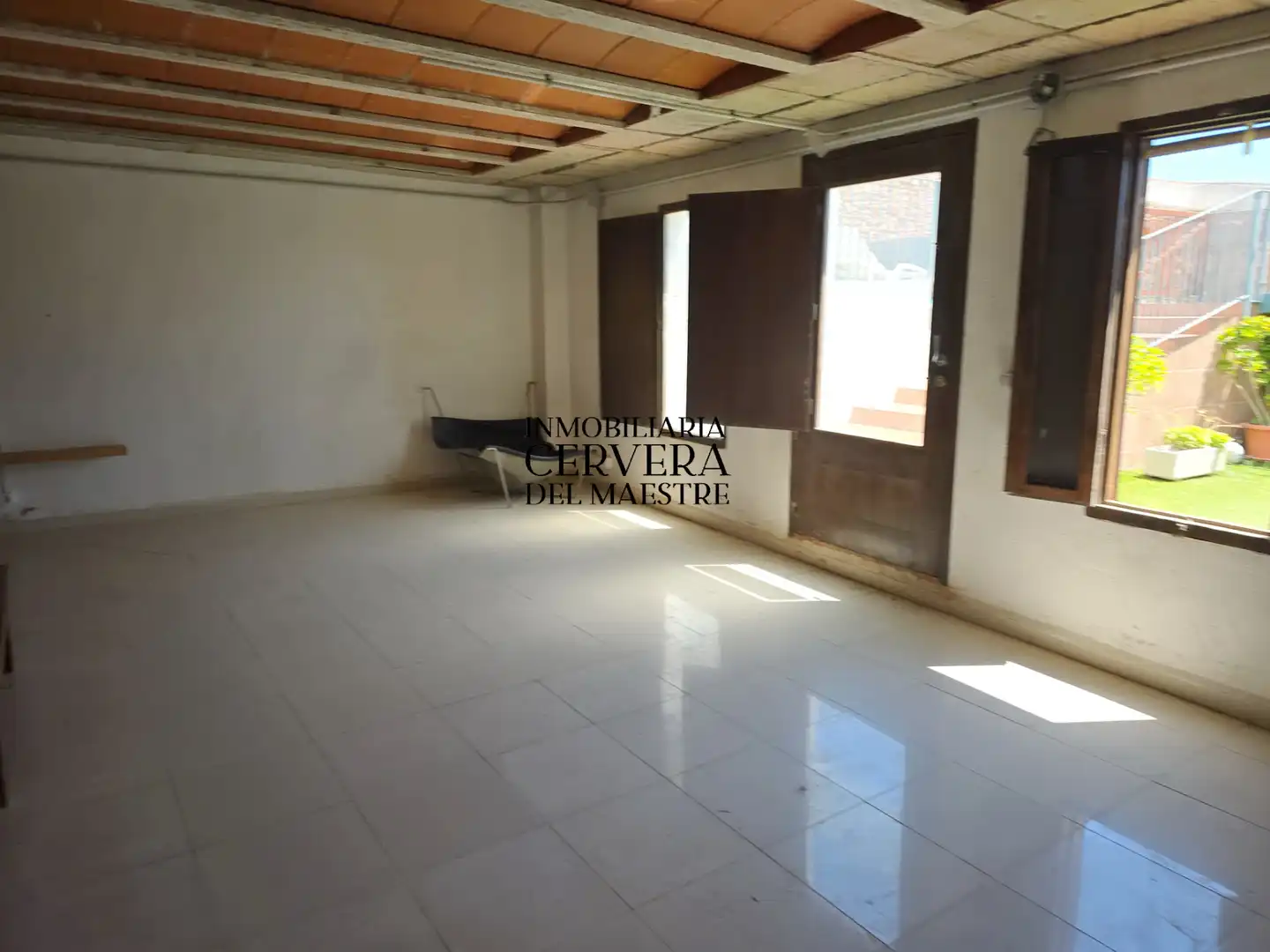 Piso en venta en Sant Mateu con Piscina comunitaria