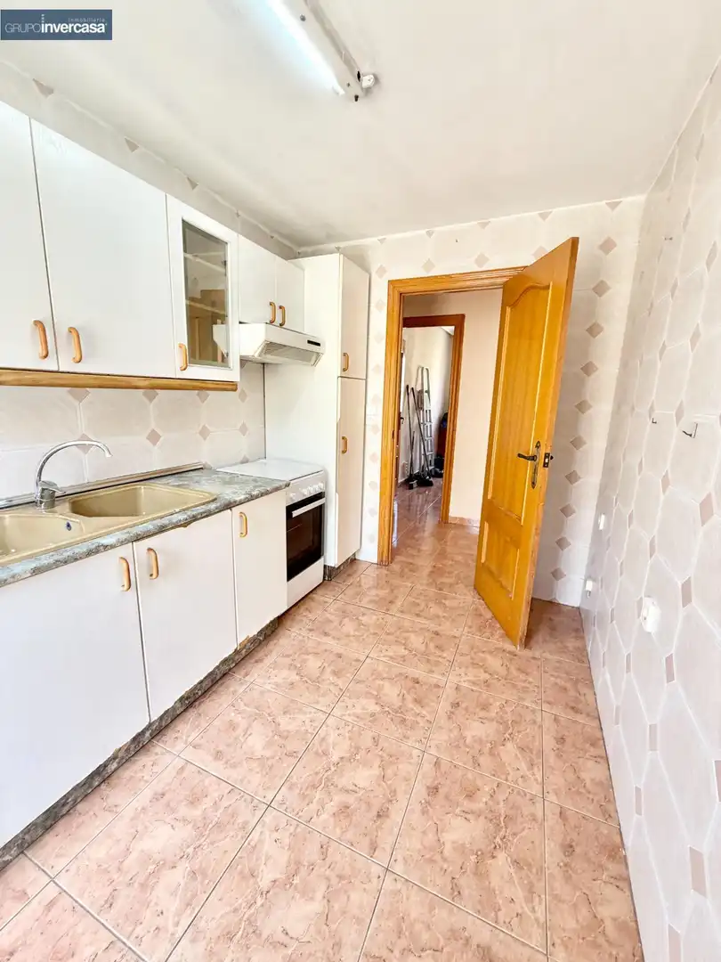 Cocina de Piso en venta en Valencia con Aire acondicionado