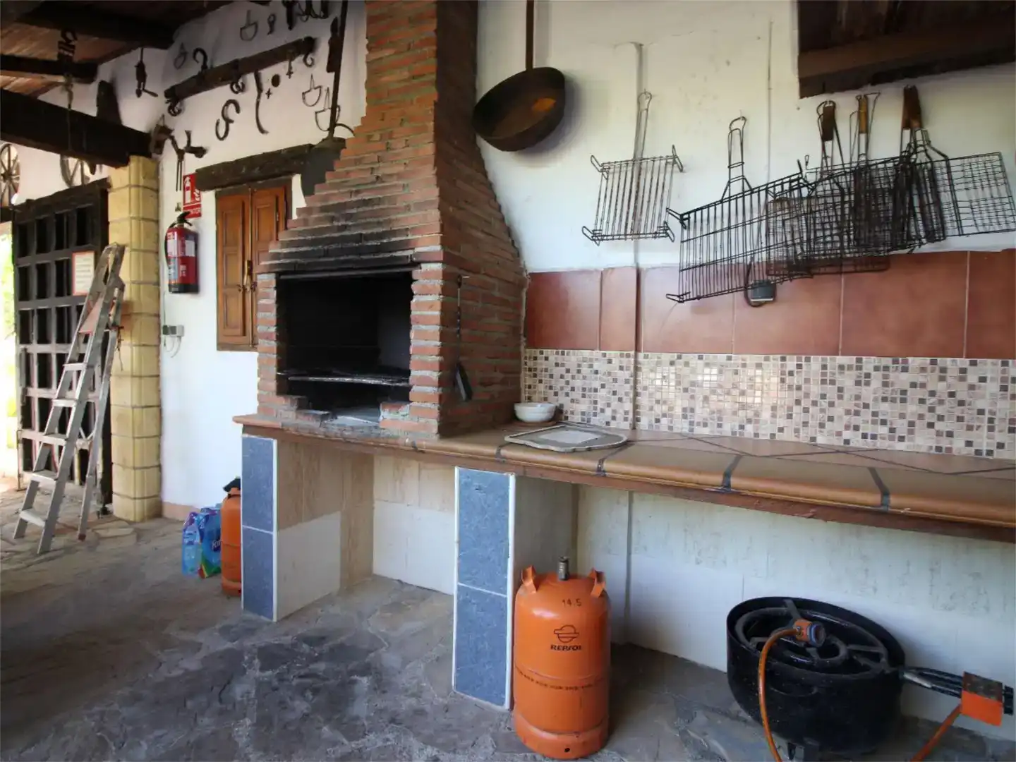 Küche von Country house zum Verkauf in Campillos mit Klimaanlage, Schwimmbad und Balkon