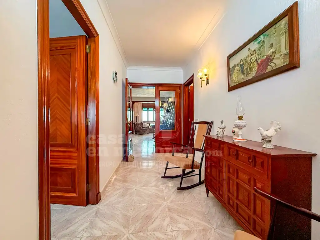 Ground floor for sale in Es Castell  with Private garden and Terrace