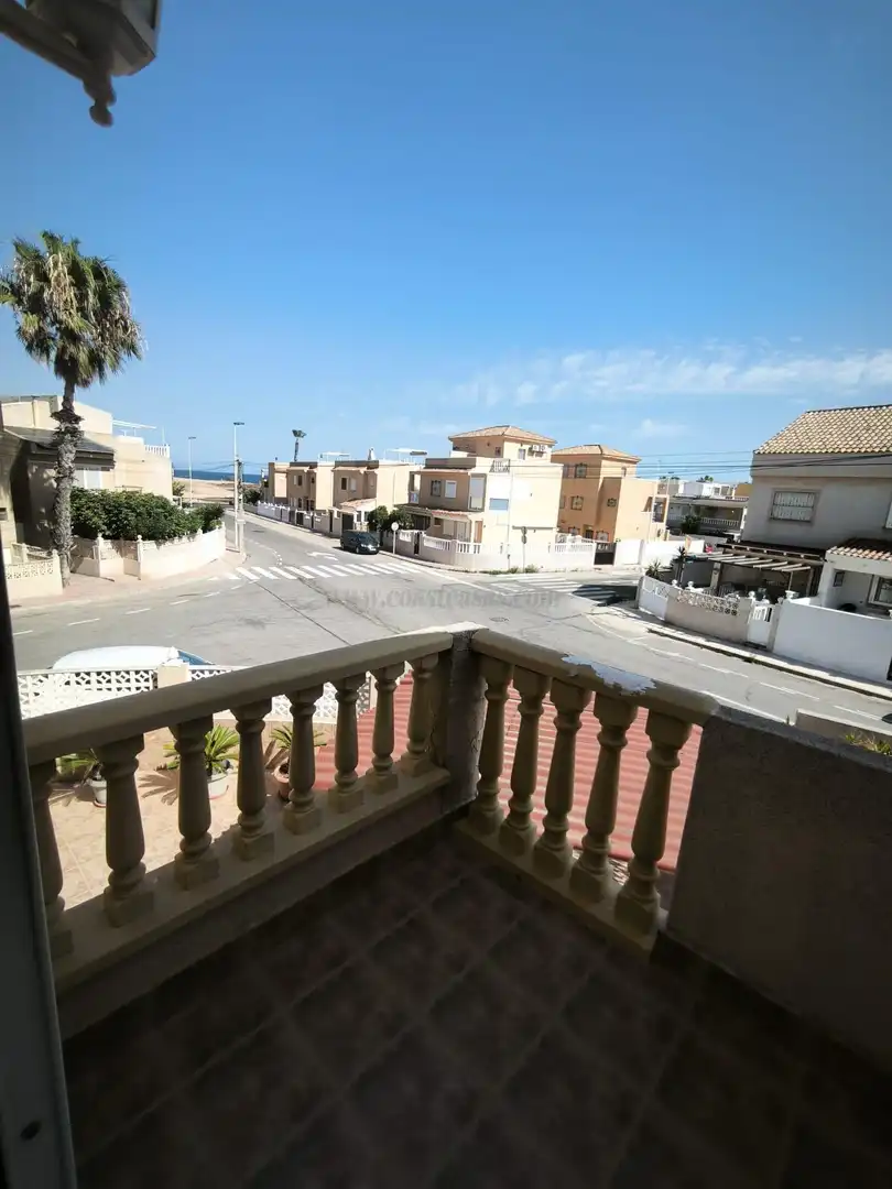 Villa avec piscine à vendre à Playa de los Locos, imagen 8