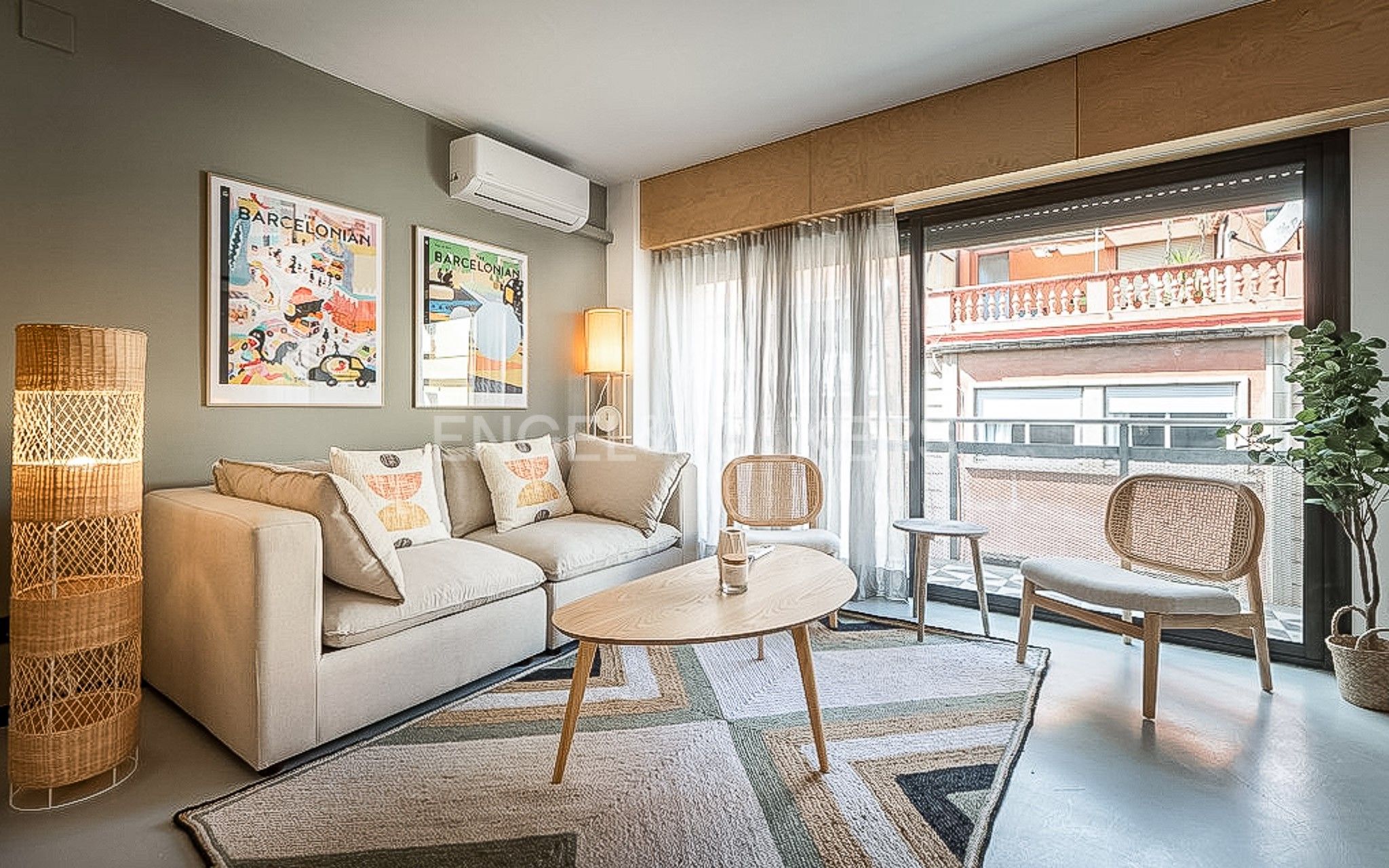 Living room of Apartment to rent in  Barcelona Capital  with Air Conditioner, Heating and Swimming Pool