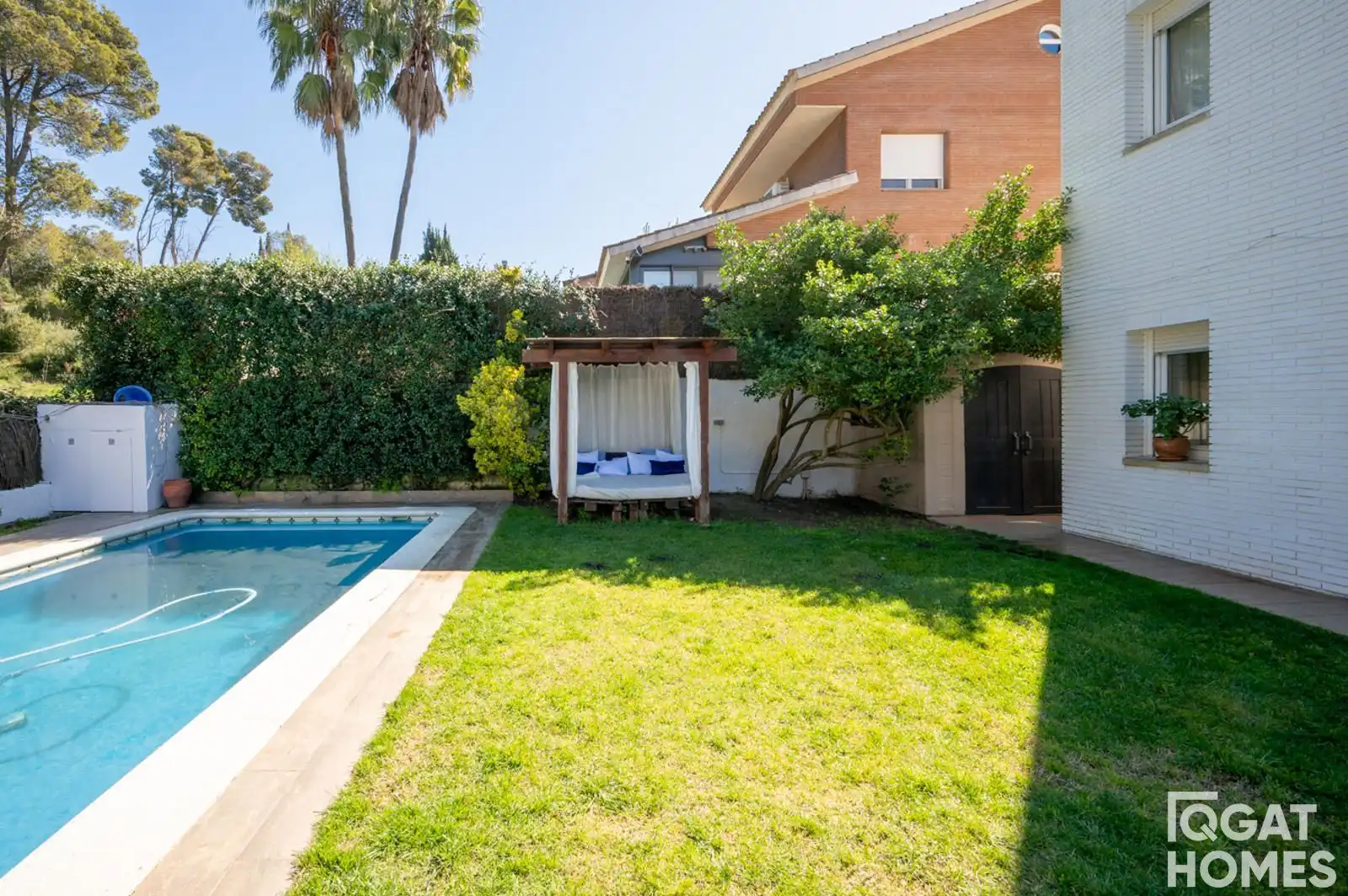 Jardí de Casa o xalet en venda en Rubí amb Calefacció, Terrassa i Traster