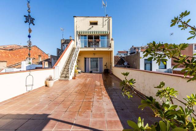 Casa-chalet en Venta en Covadonga