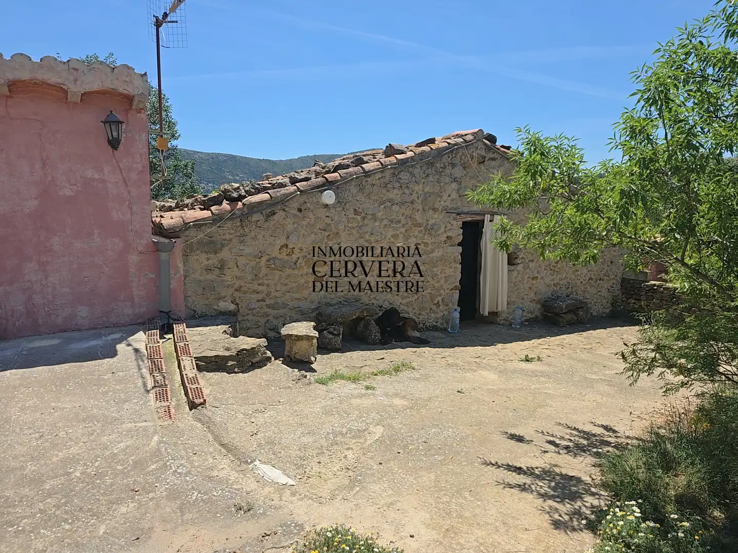 Houses for sale in La Torre d'en Besora