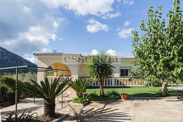 Casa-chalet en Venta en Barx