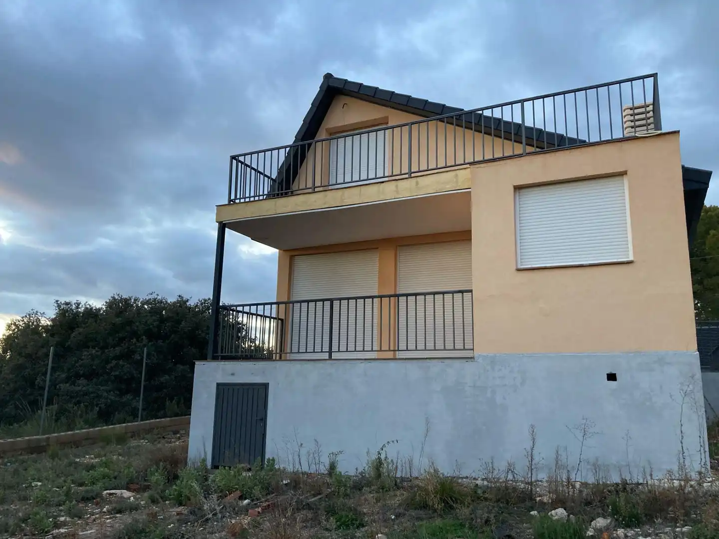 Exterior view of Houses for sale in Escopete  with Heating, Terrace and Community pool