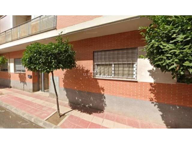 Garaje en Venta en Miguel Ángel Blanco  en Garres y Lages