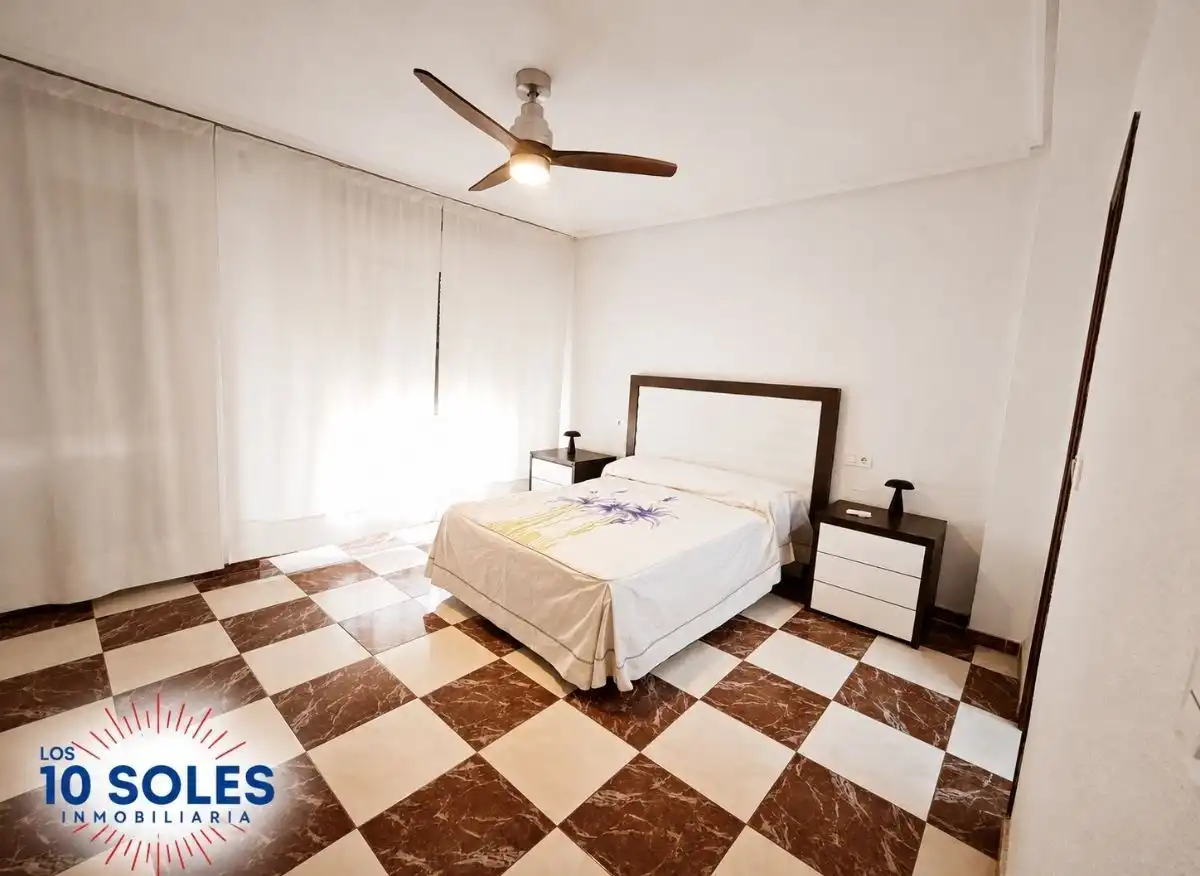 Bedroom of Flat for rent in Orihuela  with Furnished