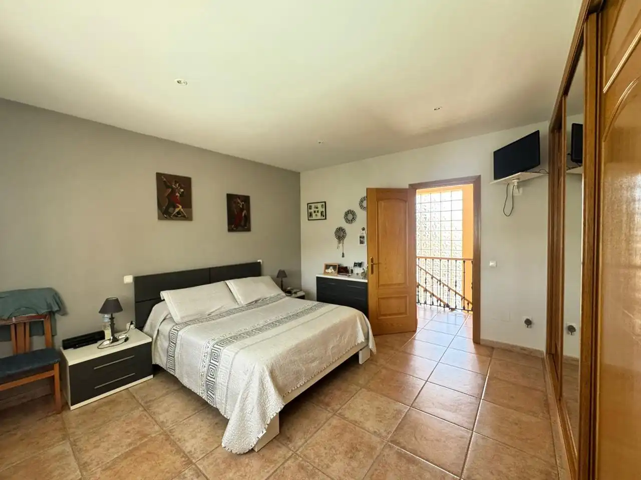Schlafzimmer von Haus oder Chalet zum Verkauf in Galapagar mit Klimaanlage, Heizung und Privatgarten
