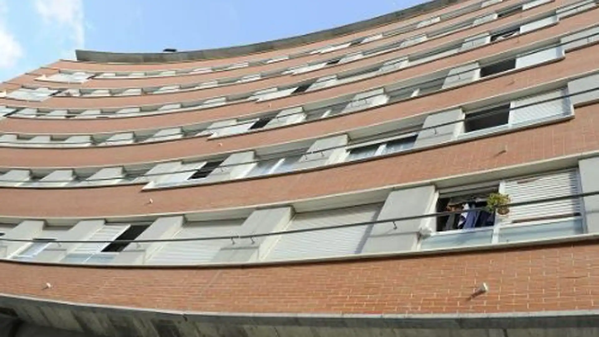 Vista exterior de Local en venta en Bilbao 