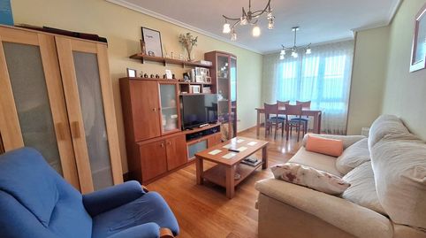 Foto 3 de Apartamento en venta en Calle Ortiz Otañez, Santoña, Cantabria