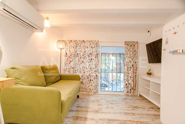 Estudio en Venta en Carrer de la Diputació en La Nova Esquerra de l'Eixample