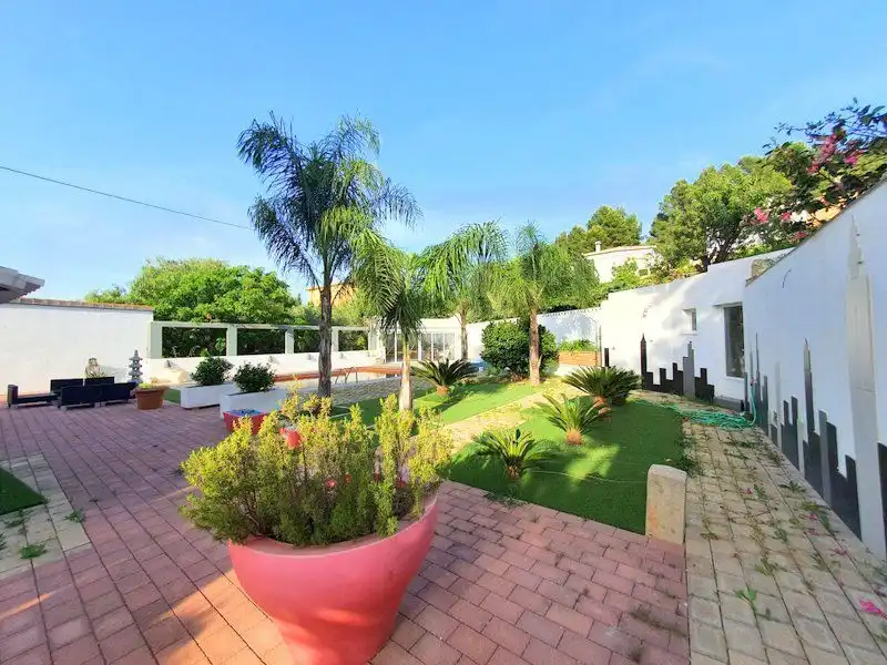 Casa con piscina in vendita a El Montgó, imagen 3