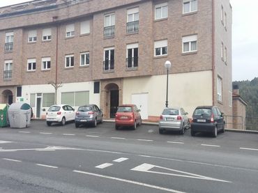 Local comercial en venta en Av. Alcalde Manuel Platas Varela, Arteijo, La Coruña, España