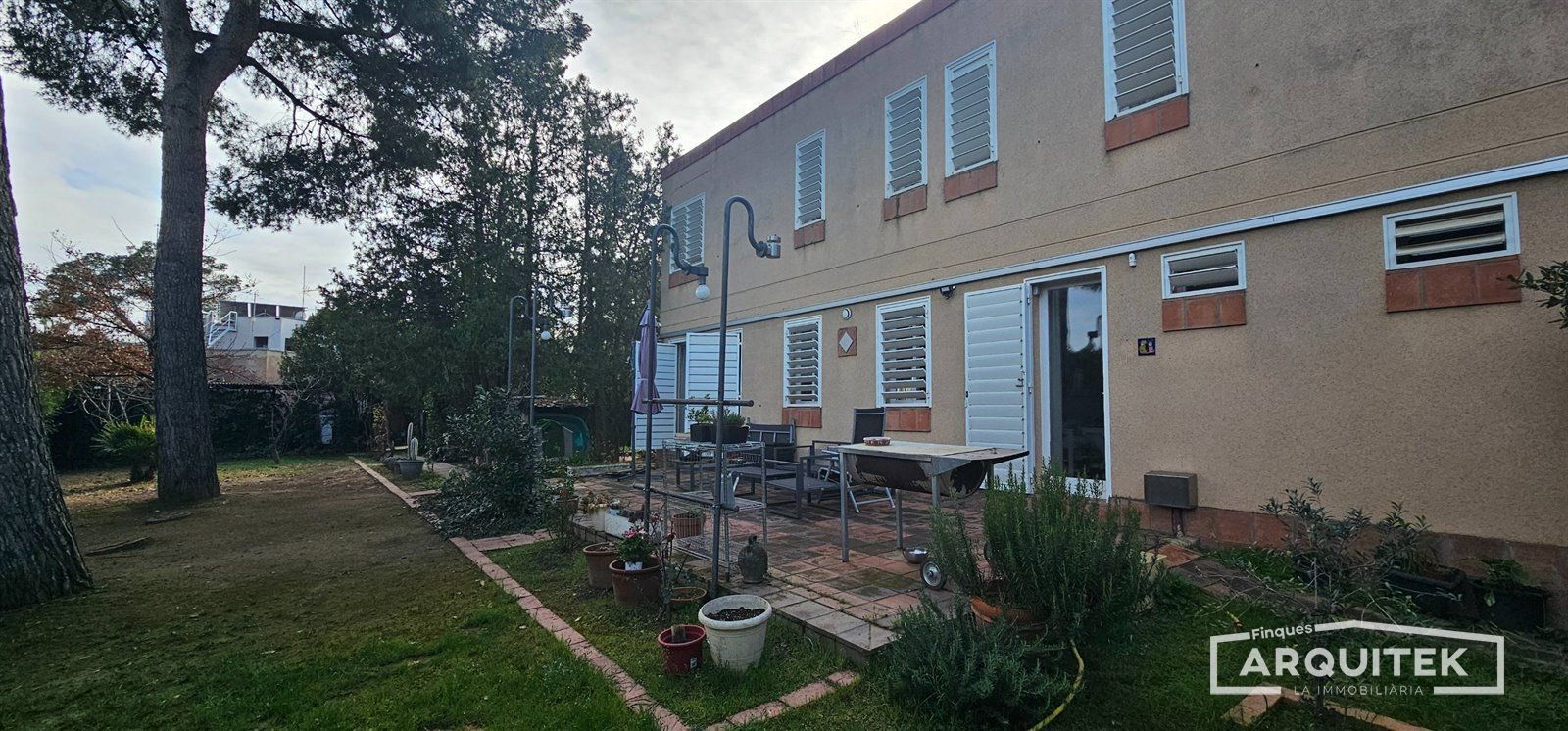 Exterior view of House or chalet for sale in  Lleida Capital  with Air Conditioner, Heating and Terrace
