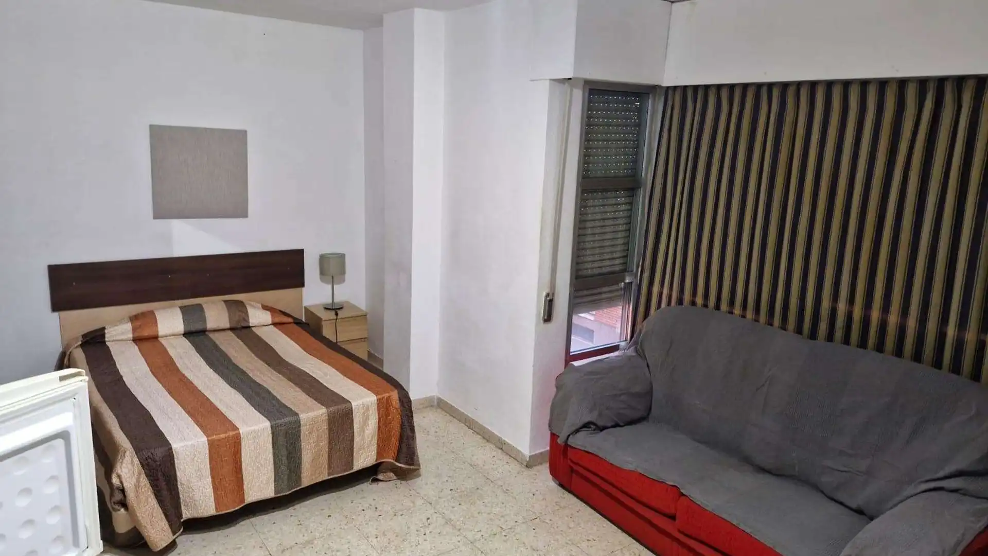 Habitación de Piso para compartir en  Madrid Capital con Aire acondicionado, Calefacción y Terraza