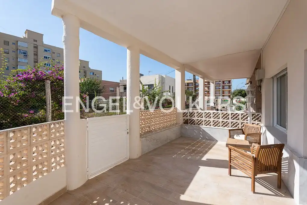 Terrace of Houses for sale in Valencia  with Heating, Terrace and Furnished