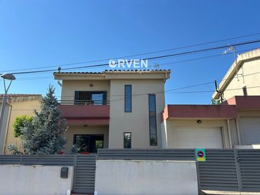 Casa a schiera con giardino in vendita a Bruc