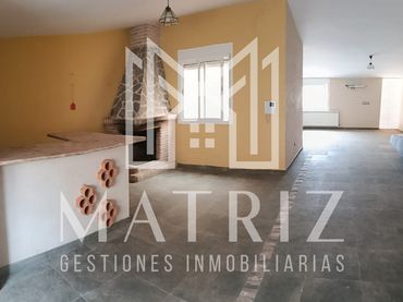 Haus mit Balkon zum Verkauf in Calle Cuatro Caminos