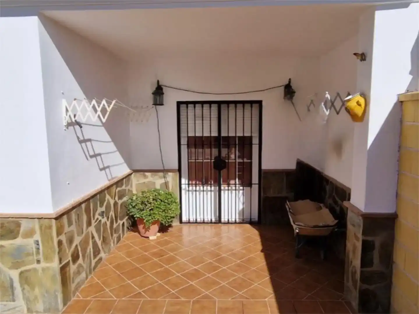 Pis en venda en Villanueva de Algaidas amb Jardí privat, Piscina i Moblat