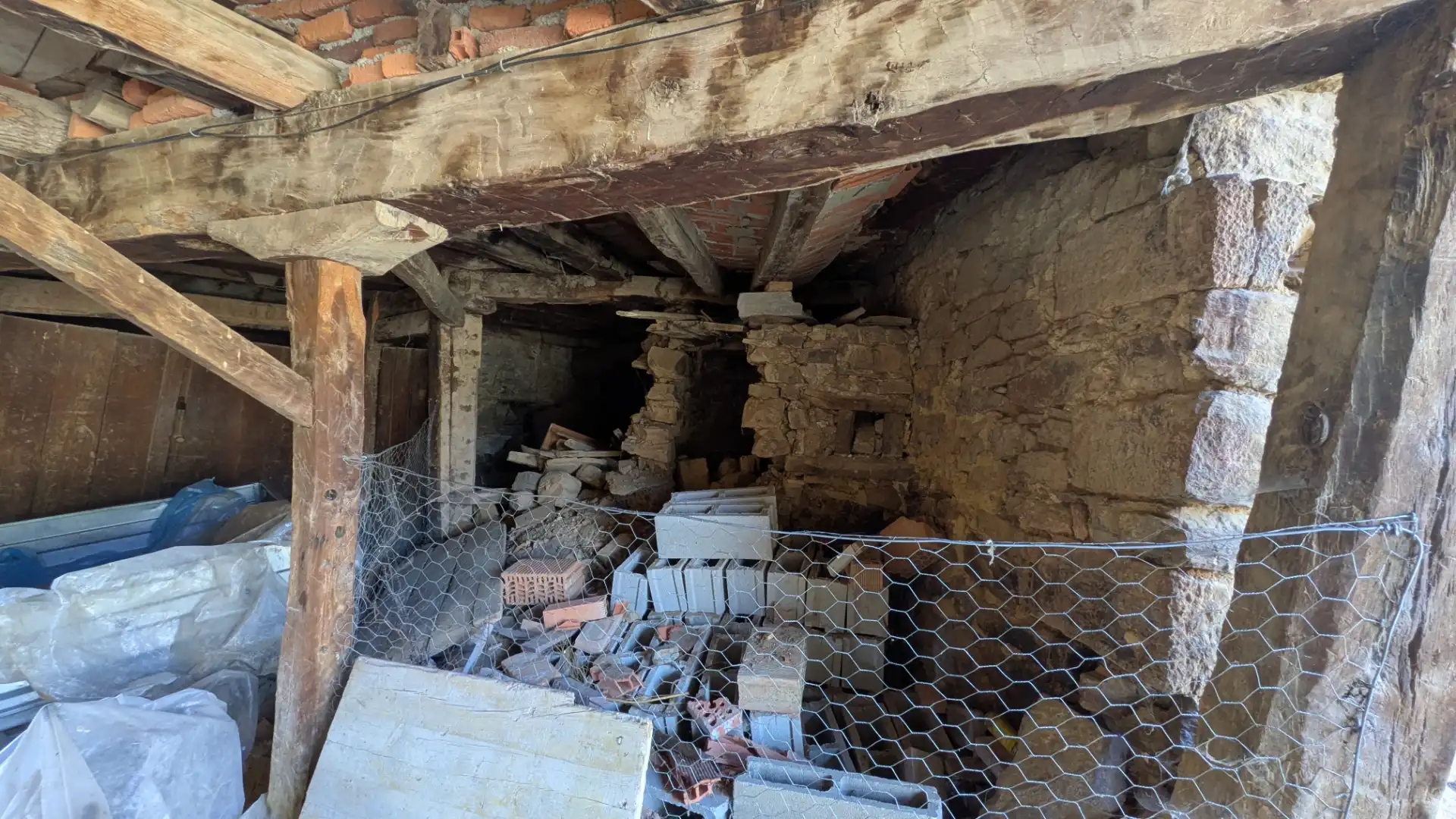 Casa adosada en venta en Vega de Liébana con Terraza