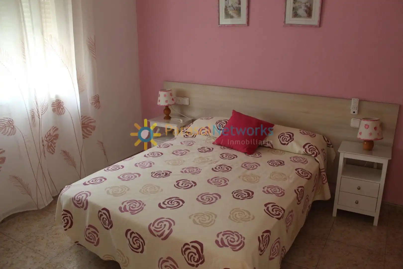 Habitación de Apartamento de alquiler en Dénia con Terraza, Amueblado y Balcón
