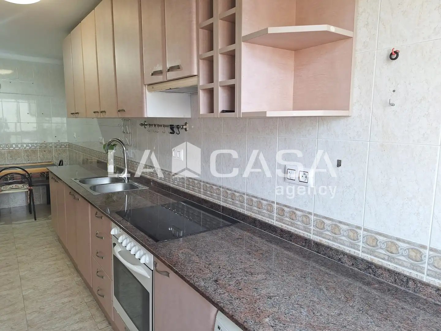 Kitchen of Attic for sale in Santa Coloma de Gramenet  with Balcony
