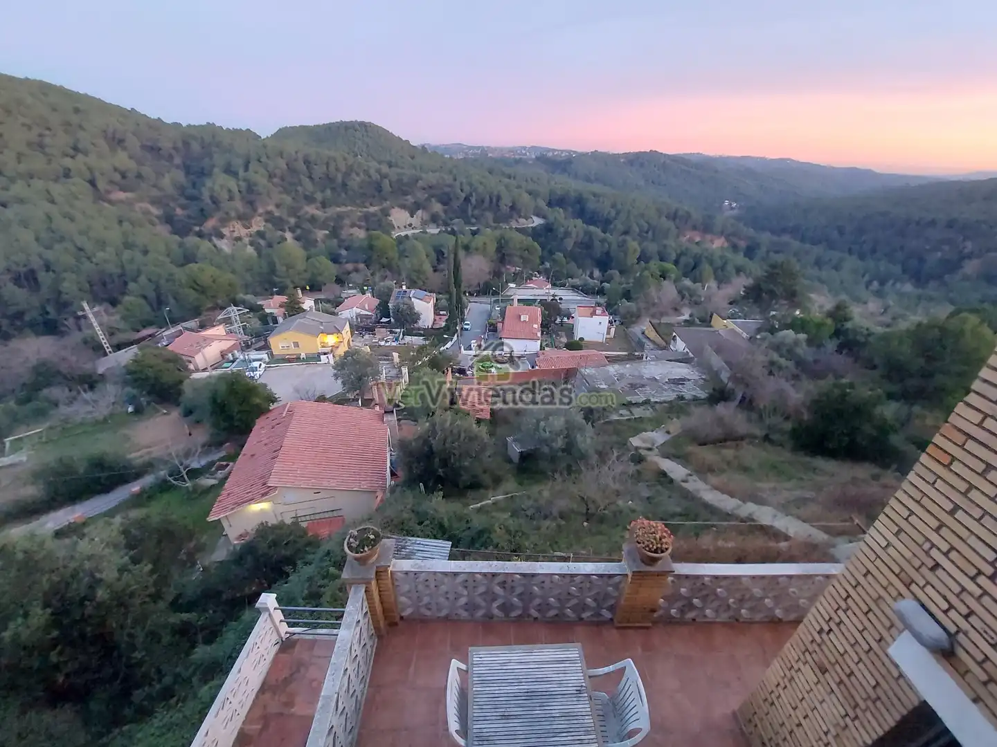 Vista exterior de Casa o chalet en venta en Olesa de Montserrat con Calefacción, Jardín privado y Terraza